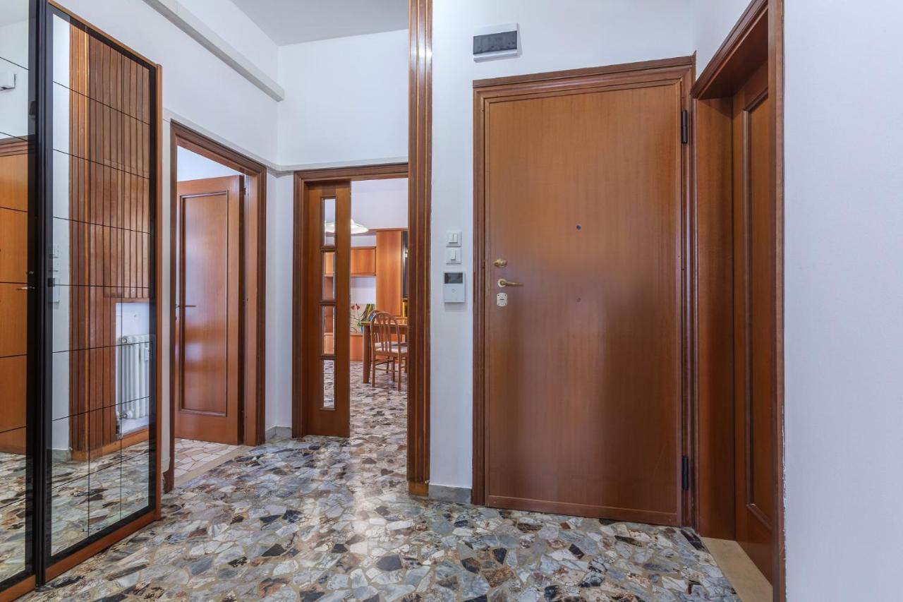 A 500 Mt Dalla Certosa Apartment โบโลญญา ภายนอก รูปภาพ